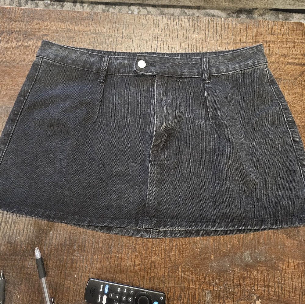Classic Black Denim Skirt 1X